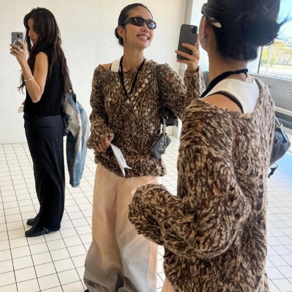 Open YY/TheOpen Product brown crochet knit sweater - Picture 3 of 5